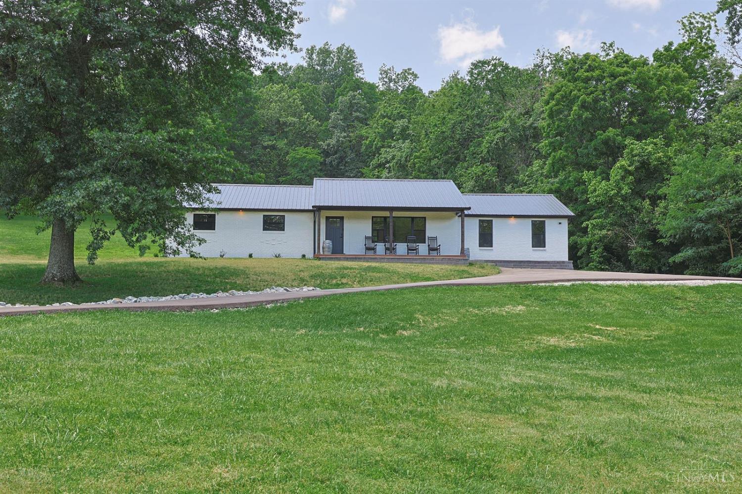 2278 Snyder Road Property Photo 5