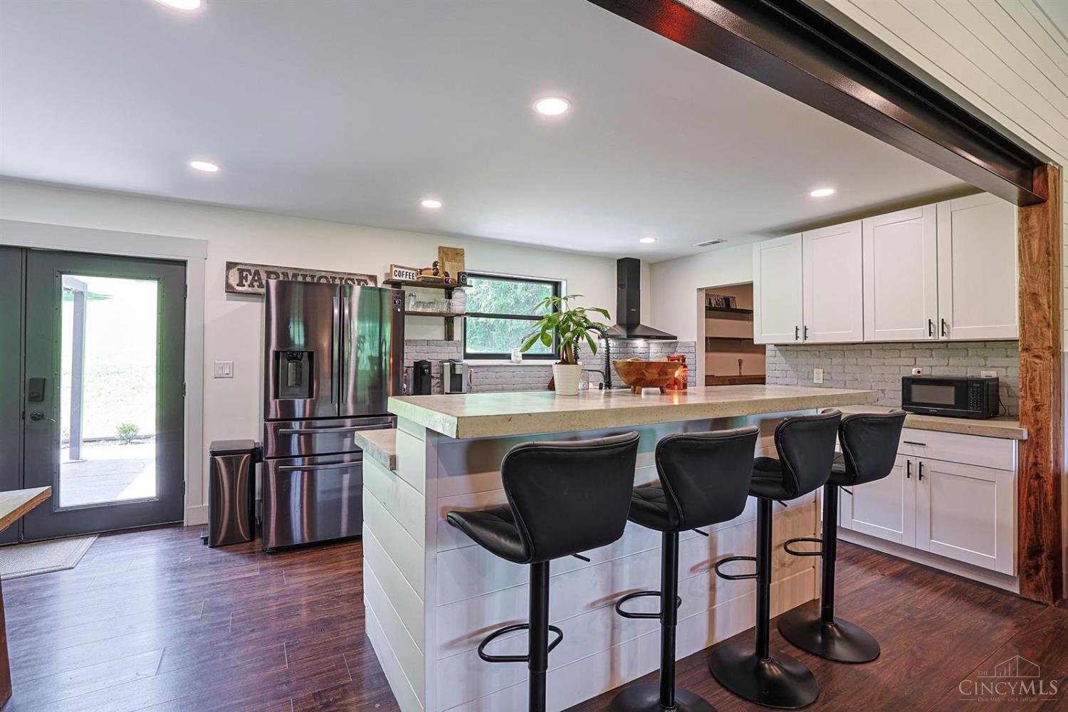 2278 Snyder Road Property Photo 13