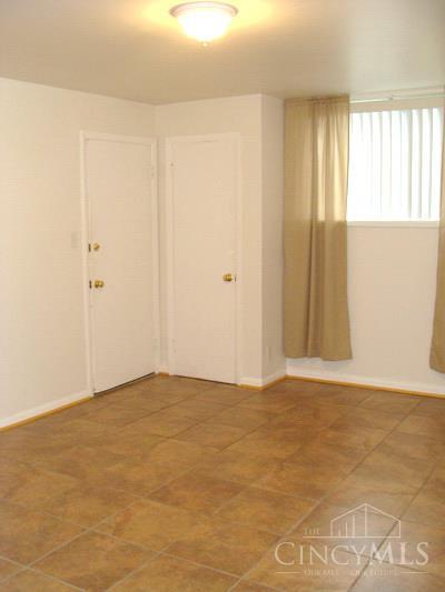 4947 Charlemar Drive Property Photo 24