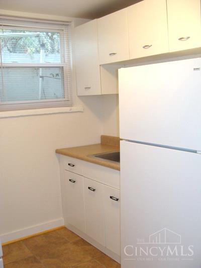 4947 Charlemar Drive Property Photo 27