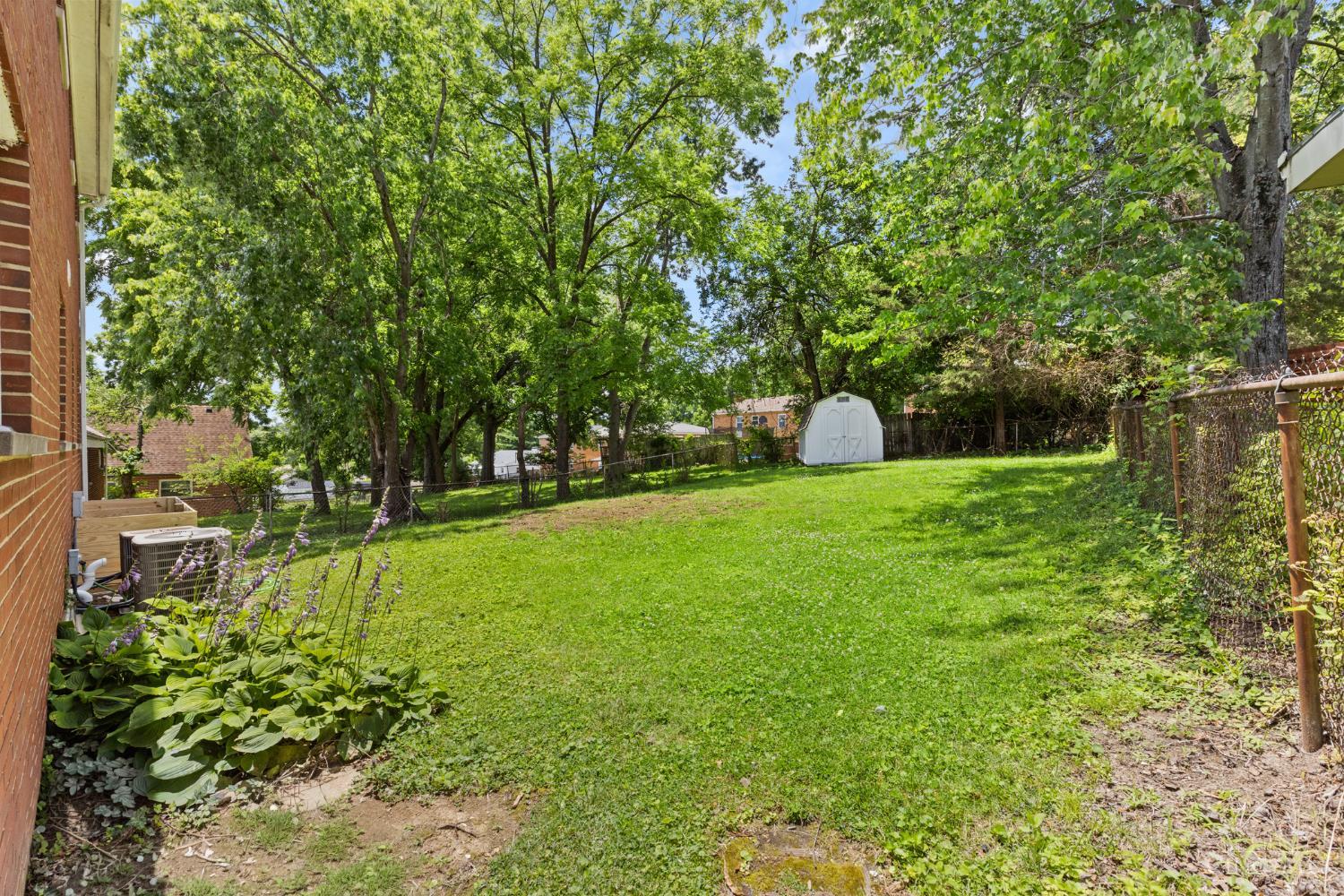 4947 Charlemar Drive Property Photo 30