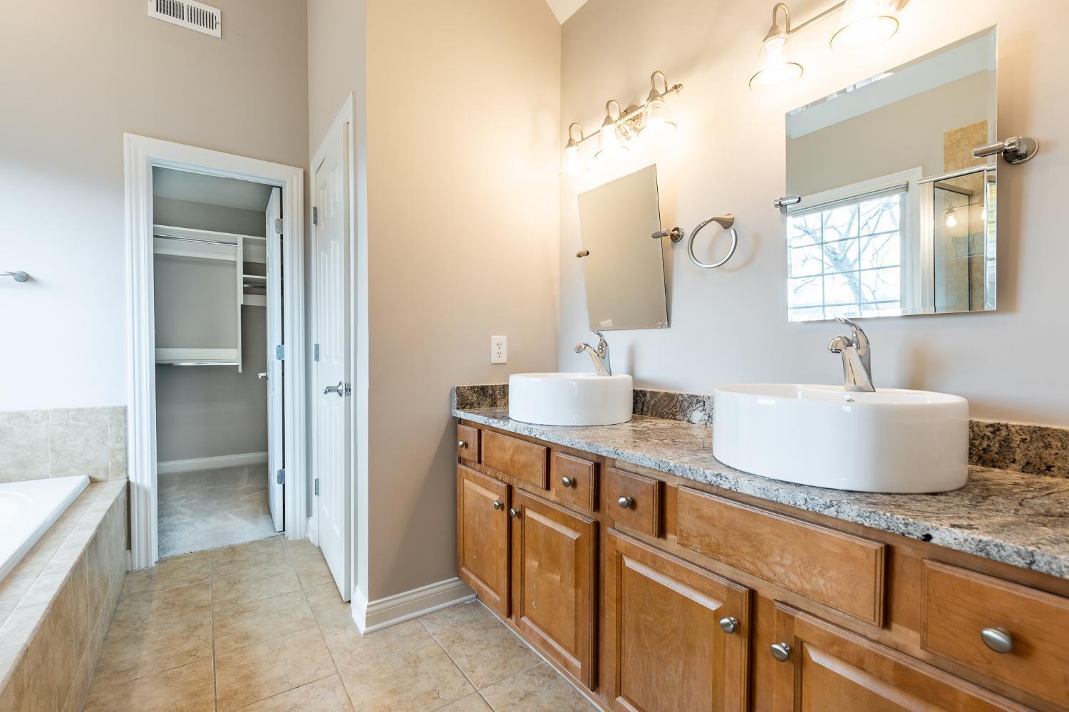 3827 Brookmere Place Property Photo 21