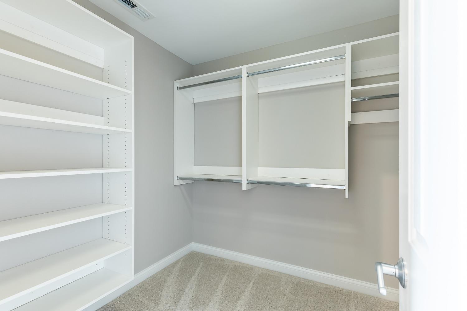 3827 Brookmere Place Property Photo 23