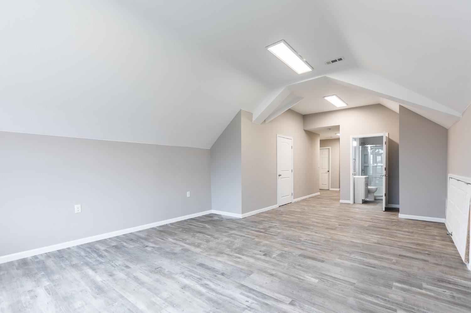 3827 Brookmere Place Property Photo 38