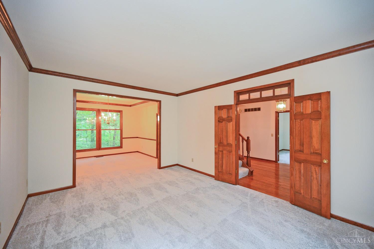 8650 Green Road Property Photo 7