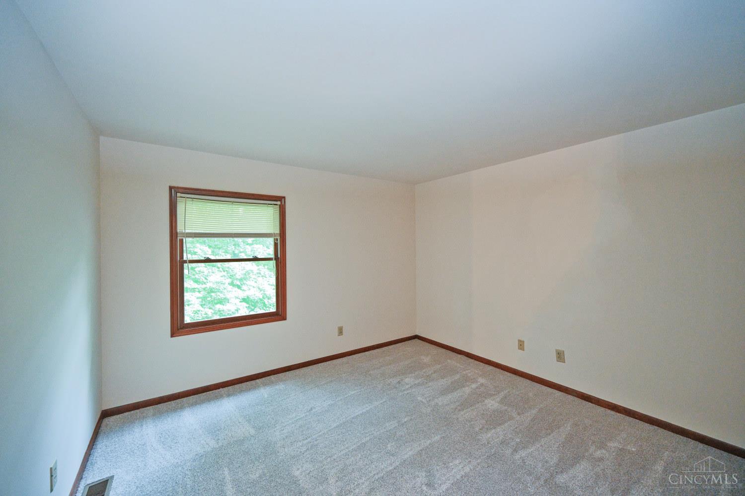 8650 Green Road Property Photo 35