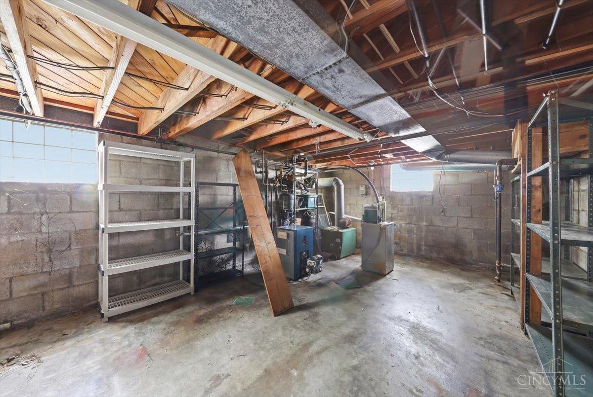 525 Overhill Lane Property Photo 44