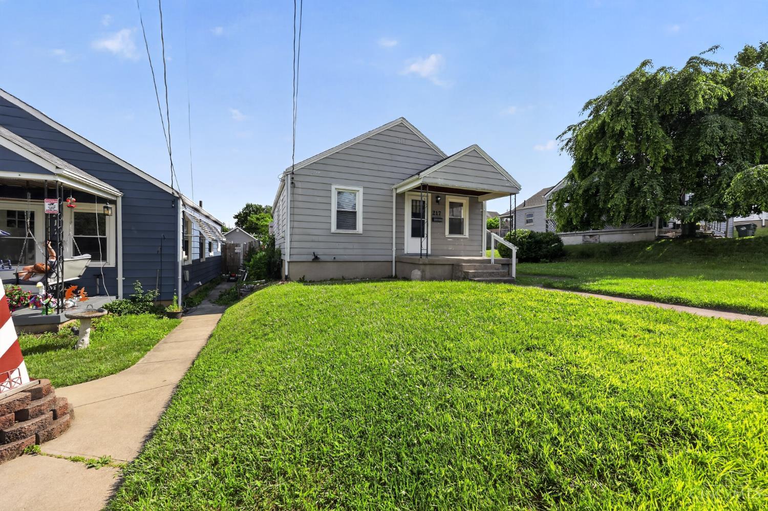 217 Webster Avenue Property Photo 3