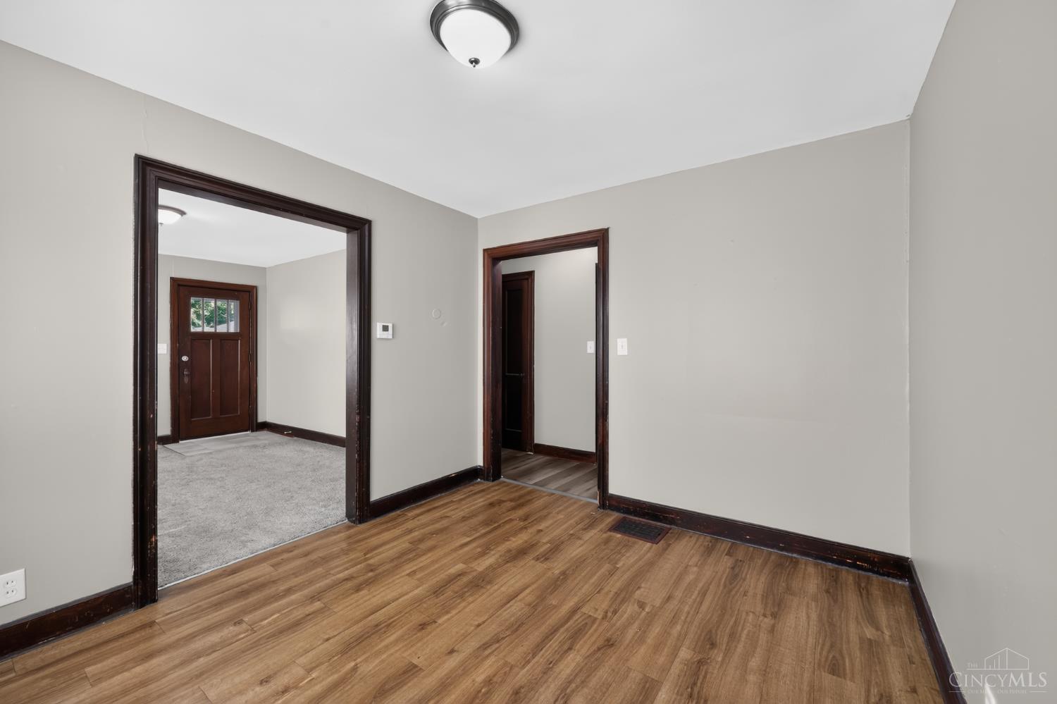 217 Webster Avenue Property Photo 9