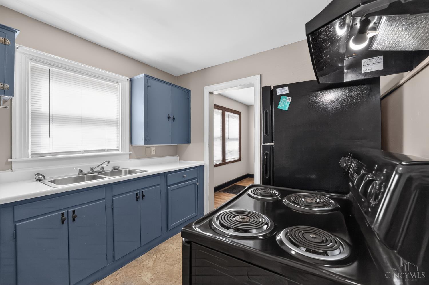 217 Webster Avenue Property Photo 13