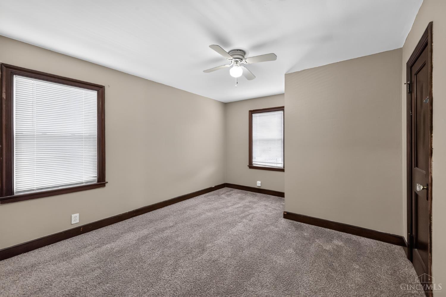 217 Webster Avenue Property Photo 14