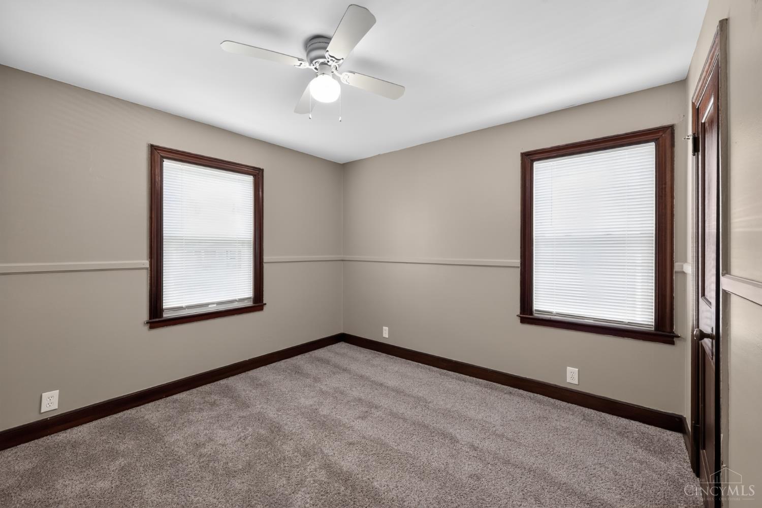 217 Webster Avenue Property Photo 19