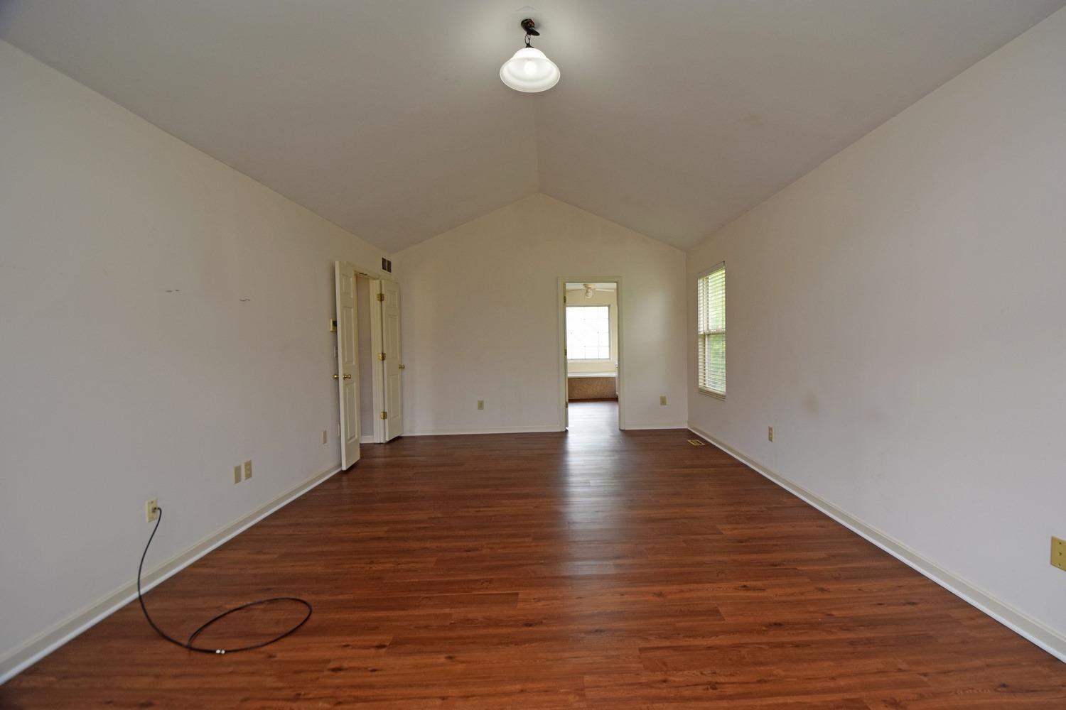 6490 Glenarbor Drive Property Photo 18