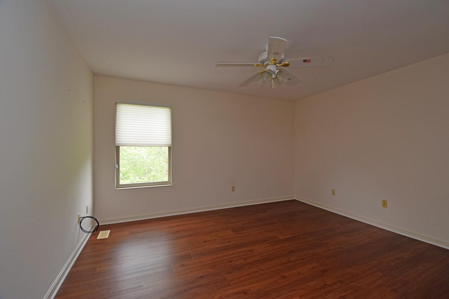 6490 Glenarbor Drive Property Photo 21