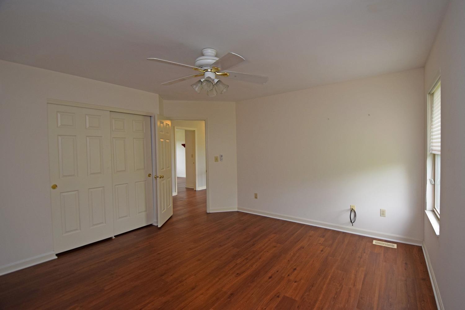 6490 Glenarbor Drive Property Photo 22