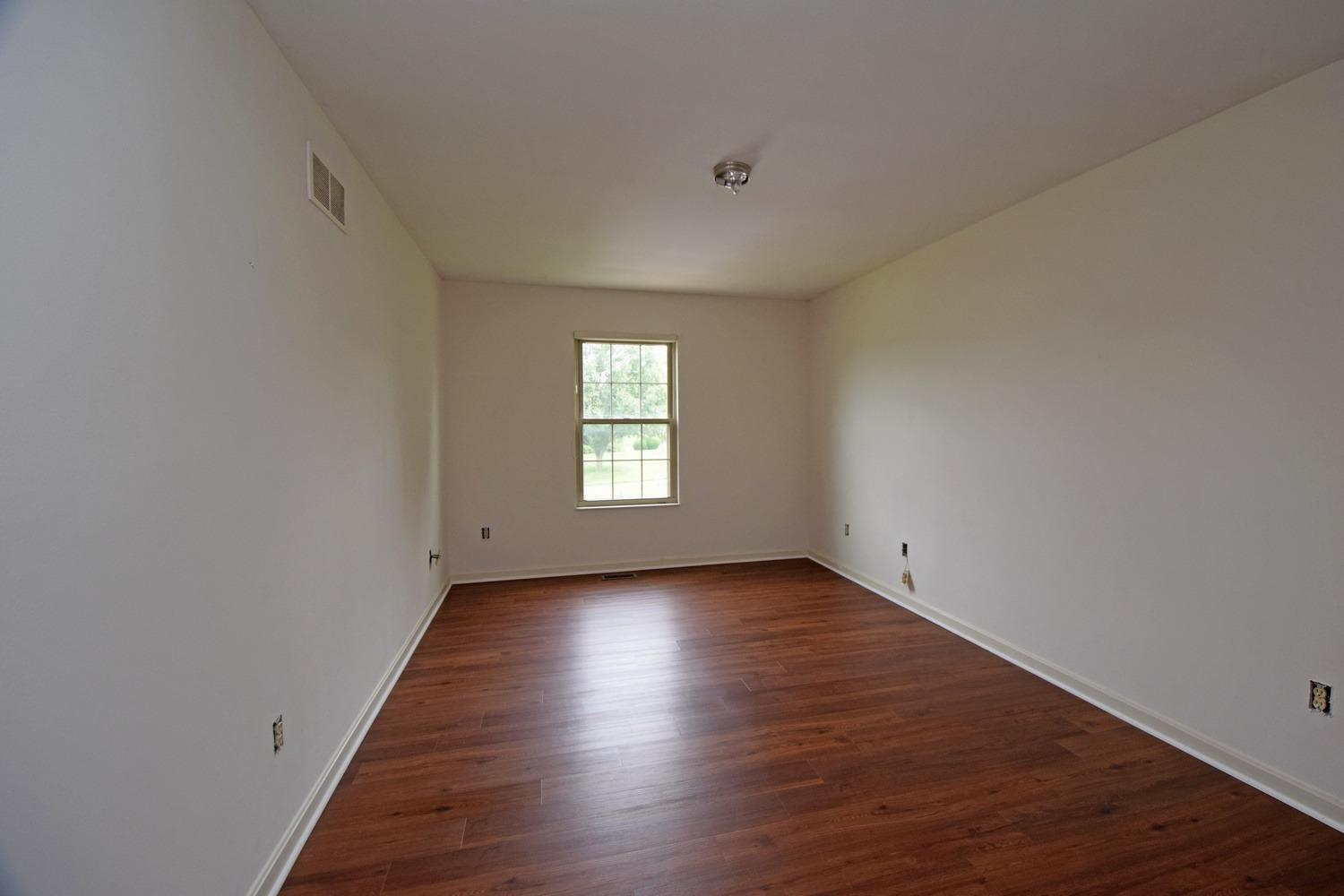 6490 Glenarbor Drive Property Photo 26