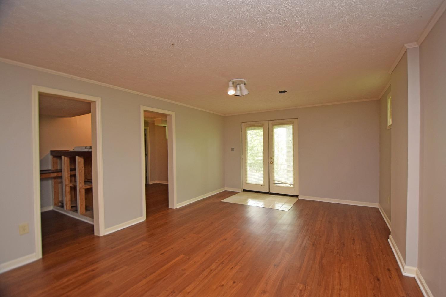 6490 Glenarbor Drive Property Photo 30
