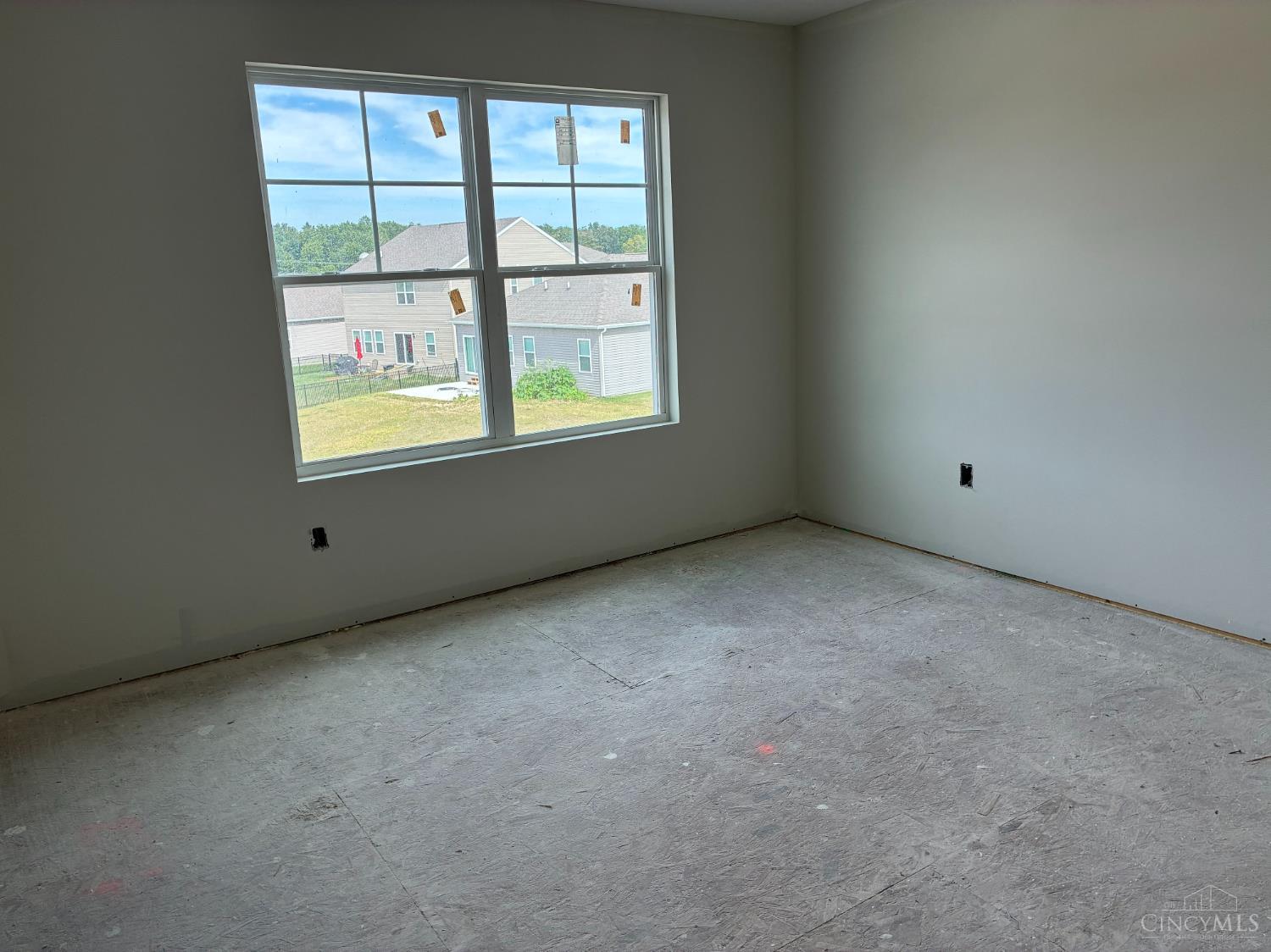 6215 Willow Cove Property Photo 5