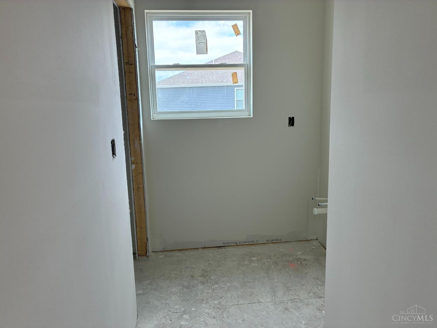 6215 Willow Cove Property Photo 6