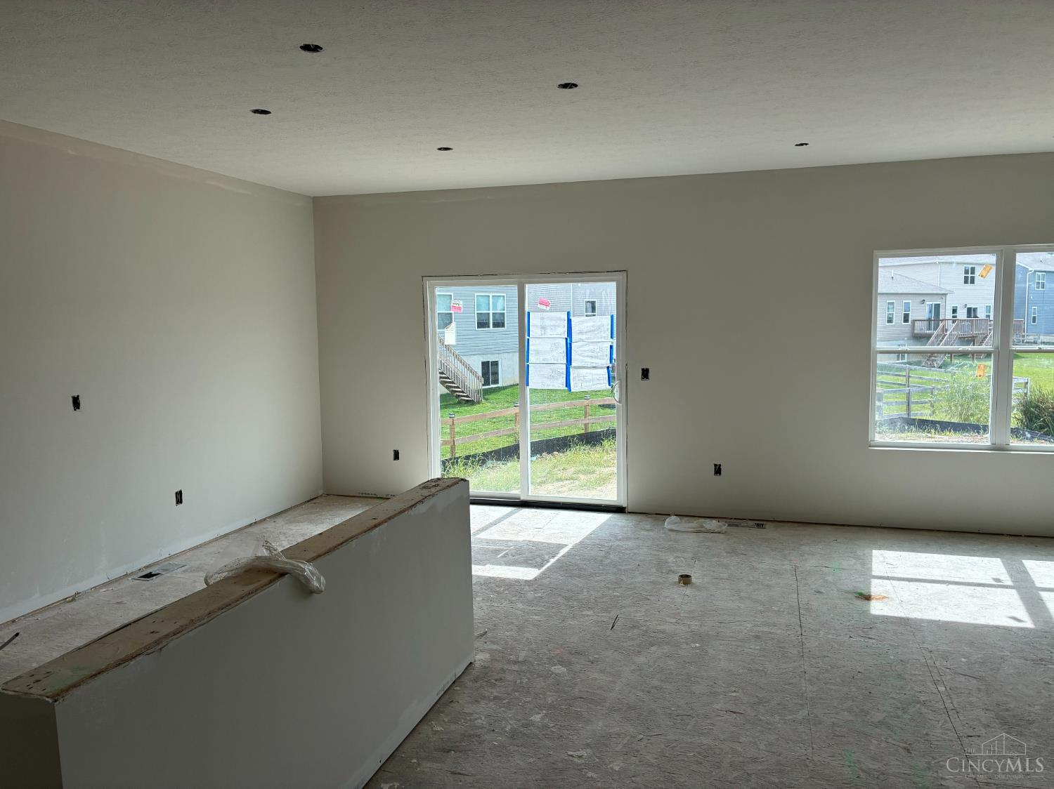 6215 Willow Cove Property Photo 14