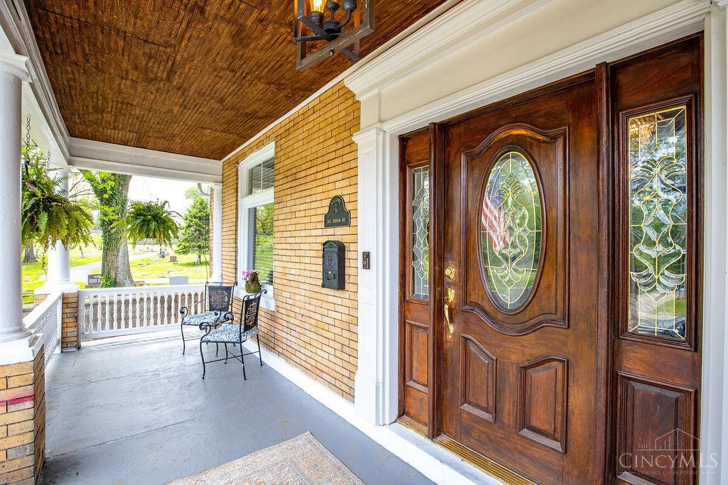 3433 Hudson Avenue Property Photo 3