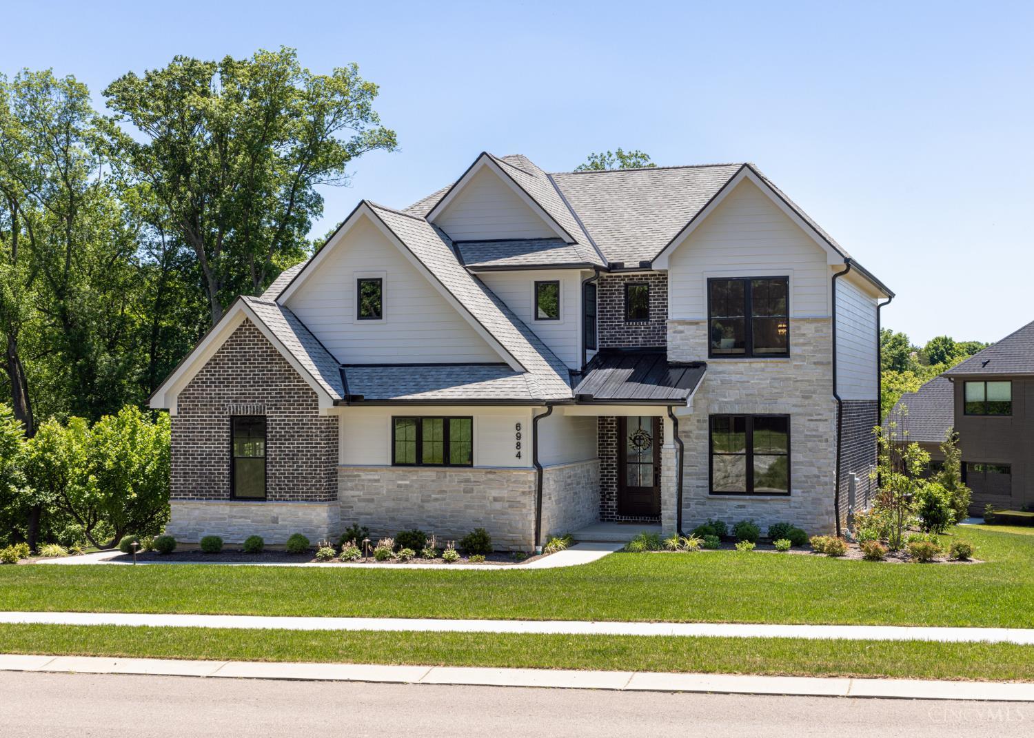 6984 Shadow Ridge Road Property Photo 1