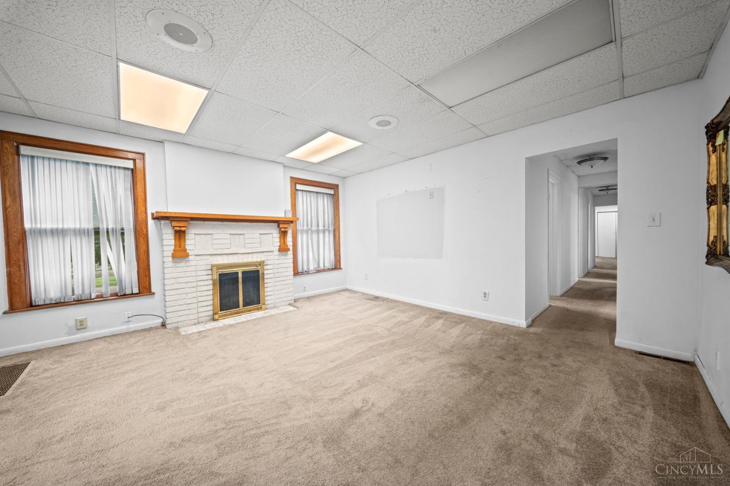 2101 Central Avenue Property Photo 6