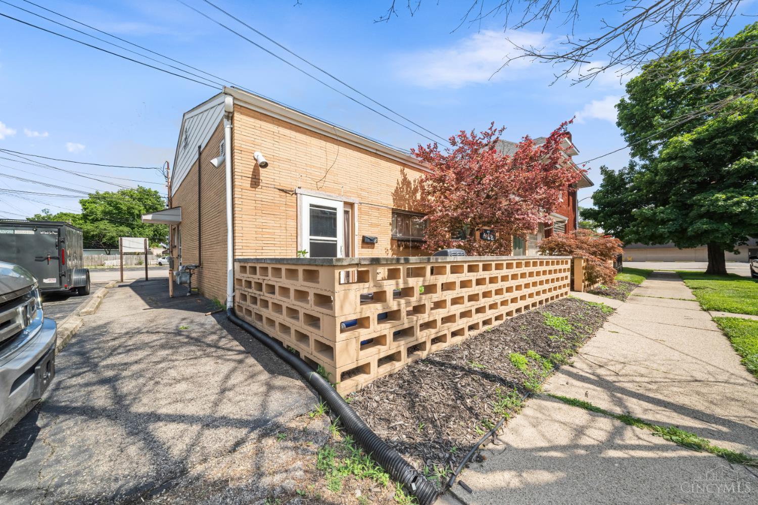 2101 Central Avenue Property Photo 10