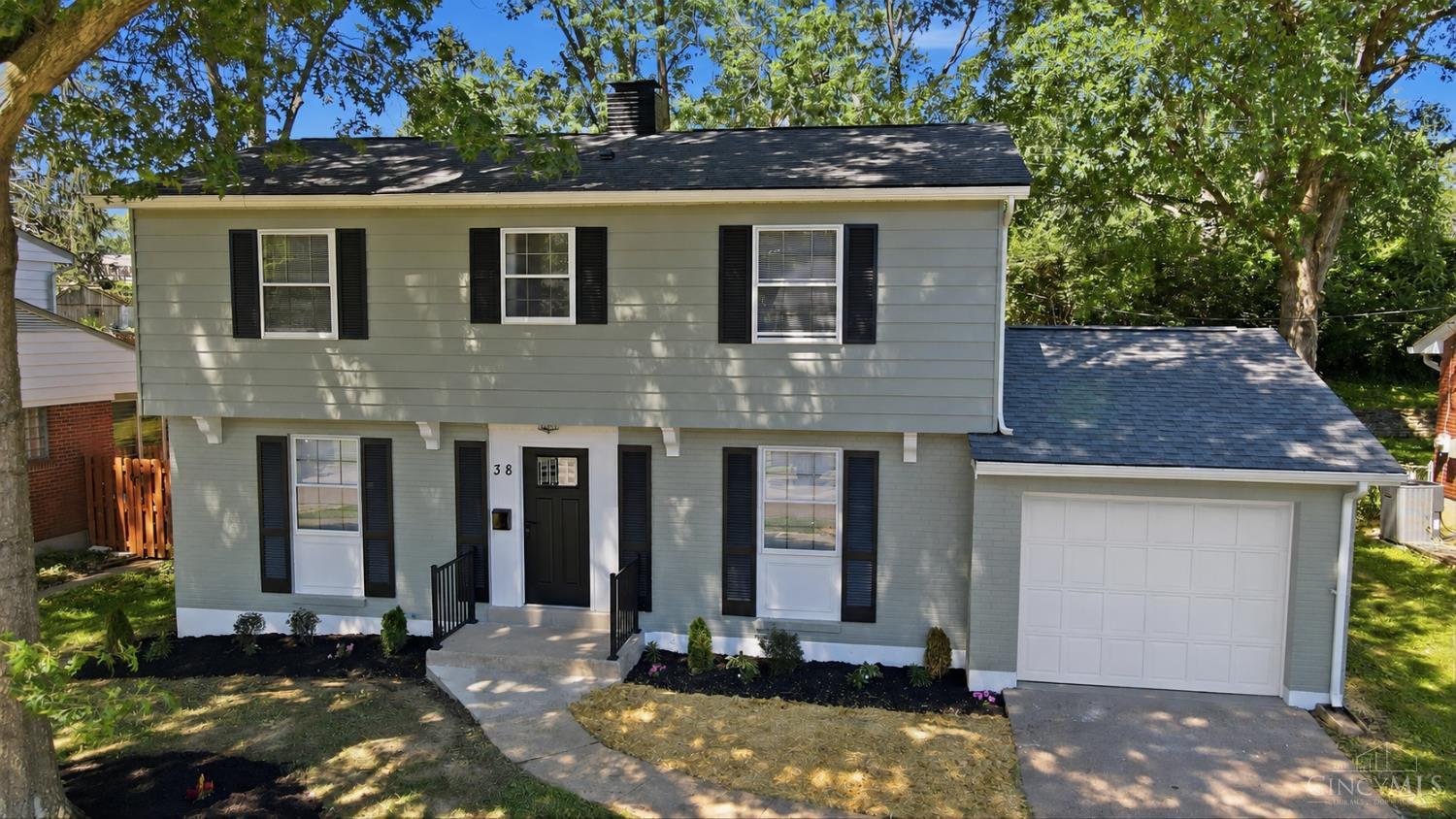 38 Handel Lane Property Photo 1