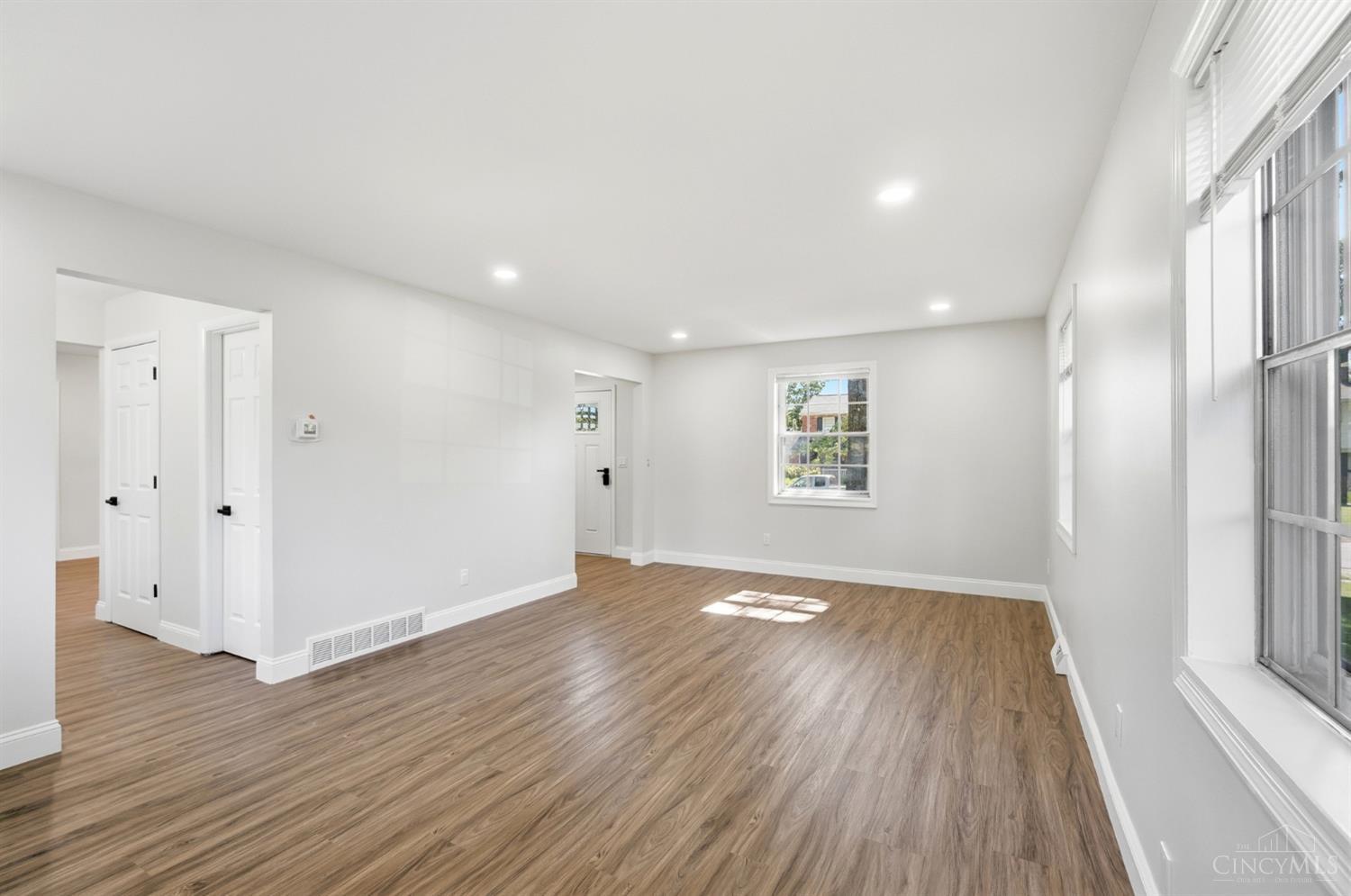 38 Handel Lane Property Photo 10