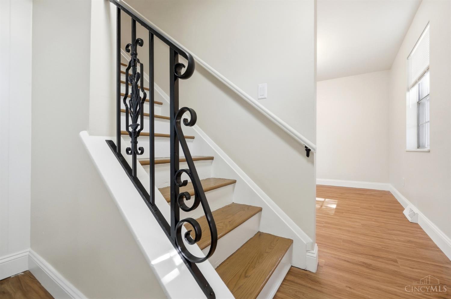 38 Handel Lane Property Photo 23