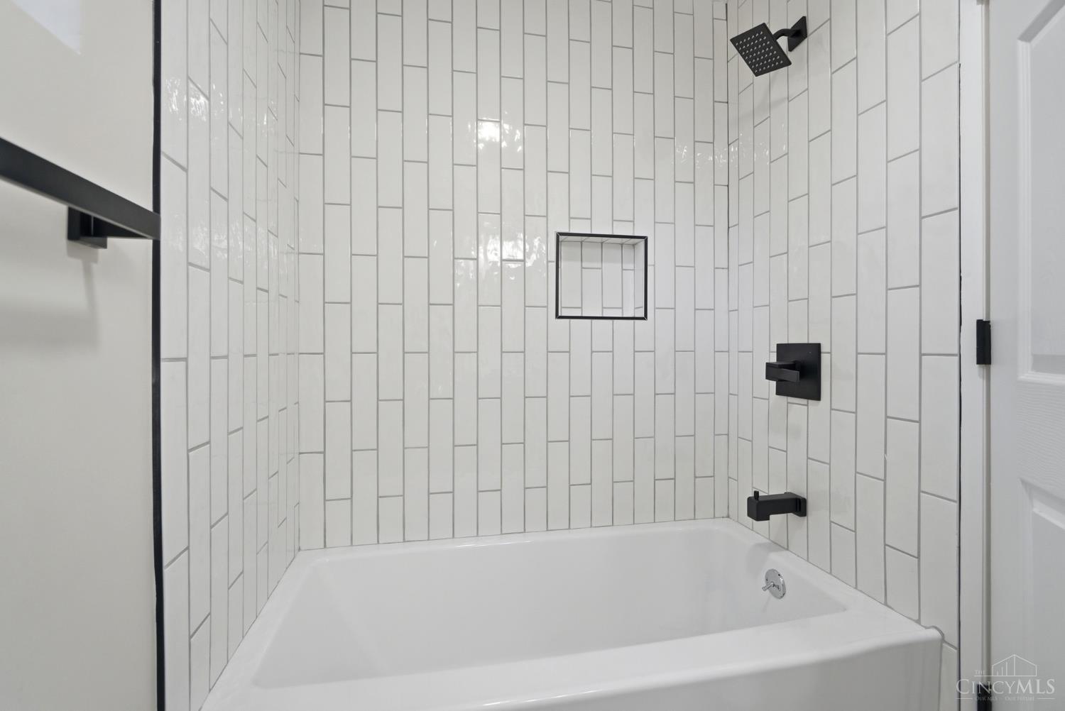 38 Handel Lane Property Photo 37