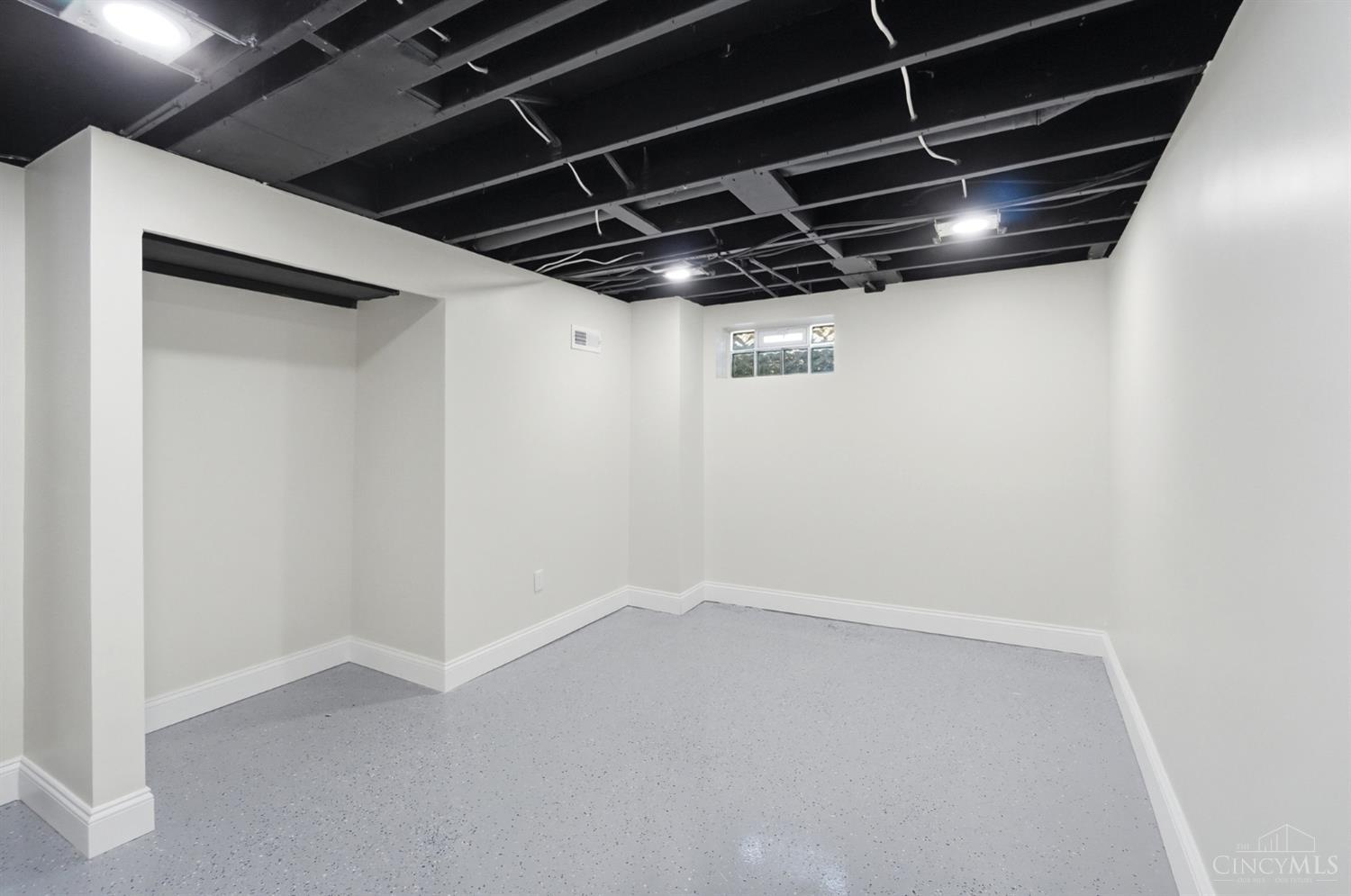 38 Handel Lane Property Photo 45