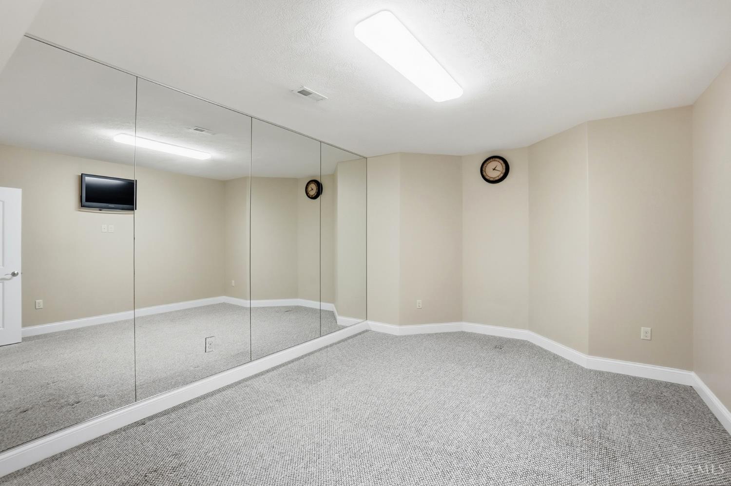 2695 Bent Creek Court Property Photo 47