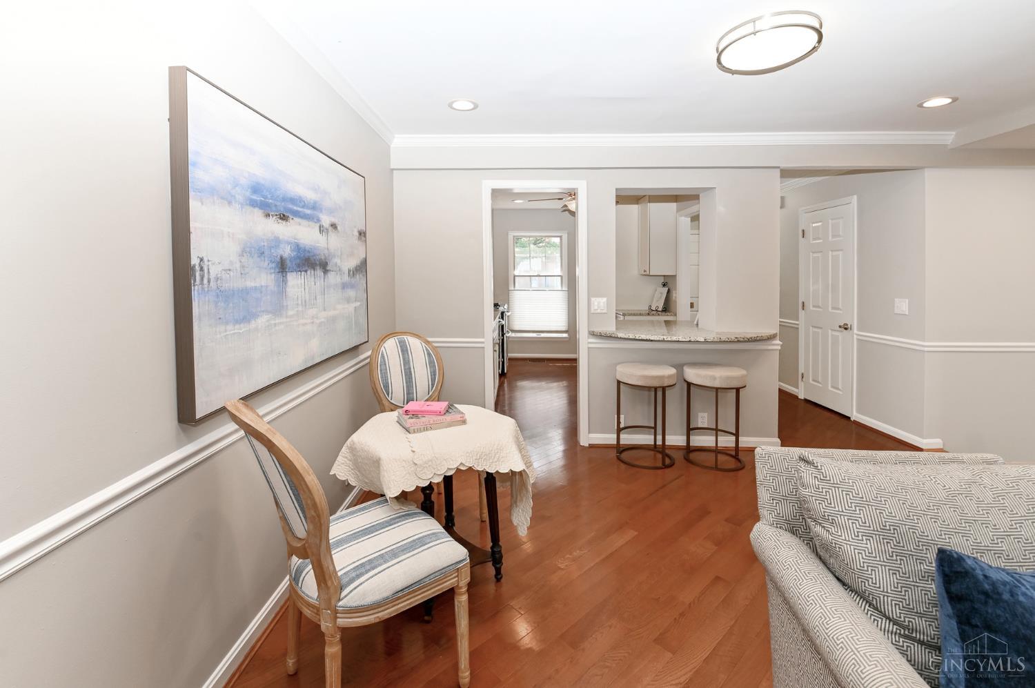 3658 Herschel Property Photo 14