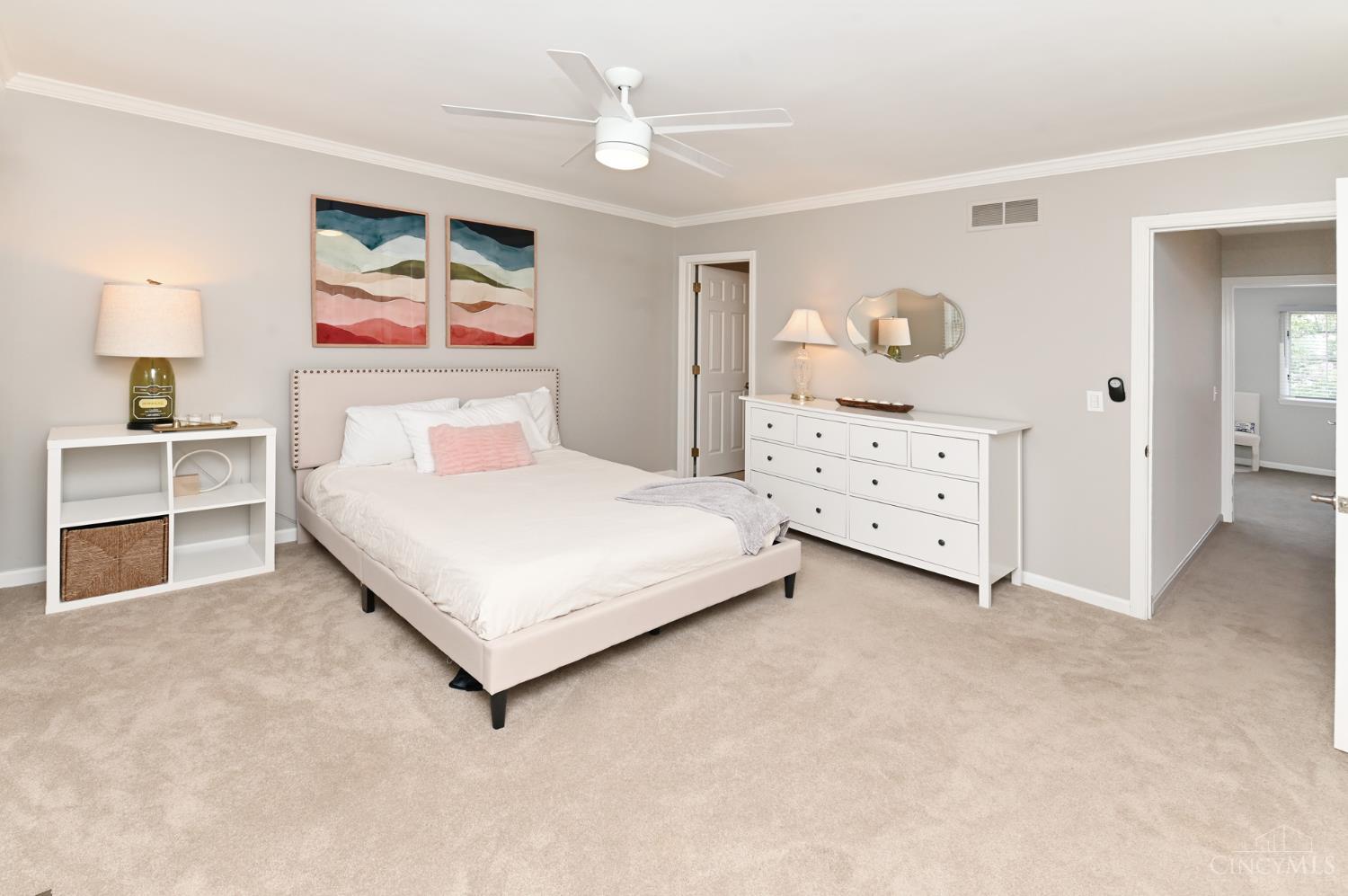 3658 Herschel Property Photo 27