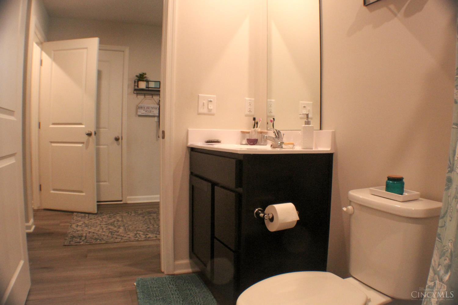 5901 Cresting Drive Property Photo 30