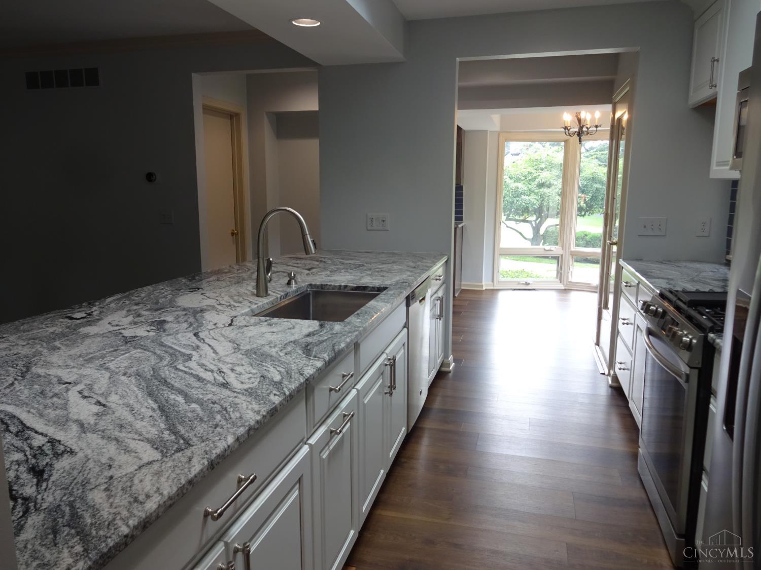 2646 Fair Oaks Lane Property Photo 13