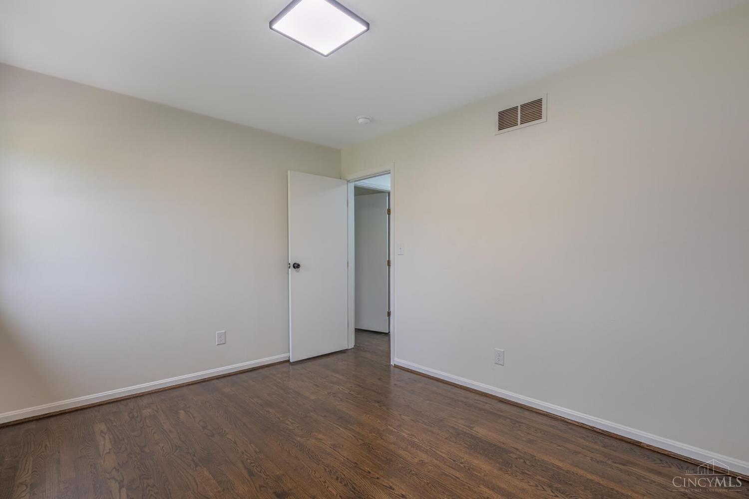 6748 Apache Way Property Photo 28