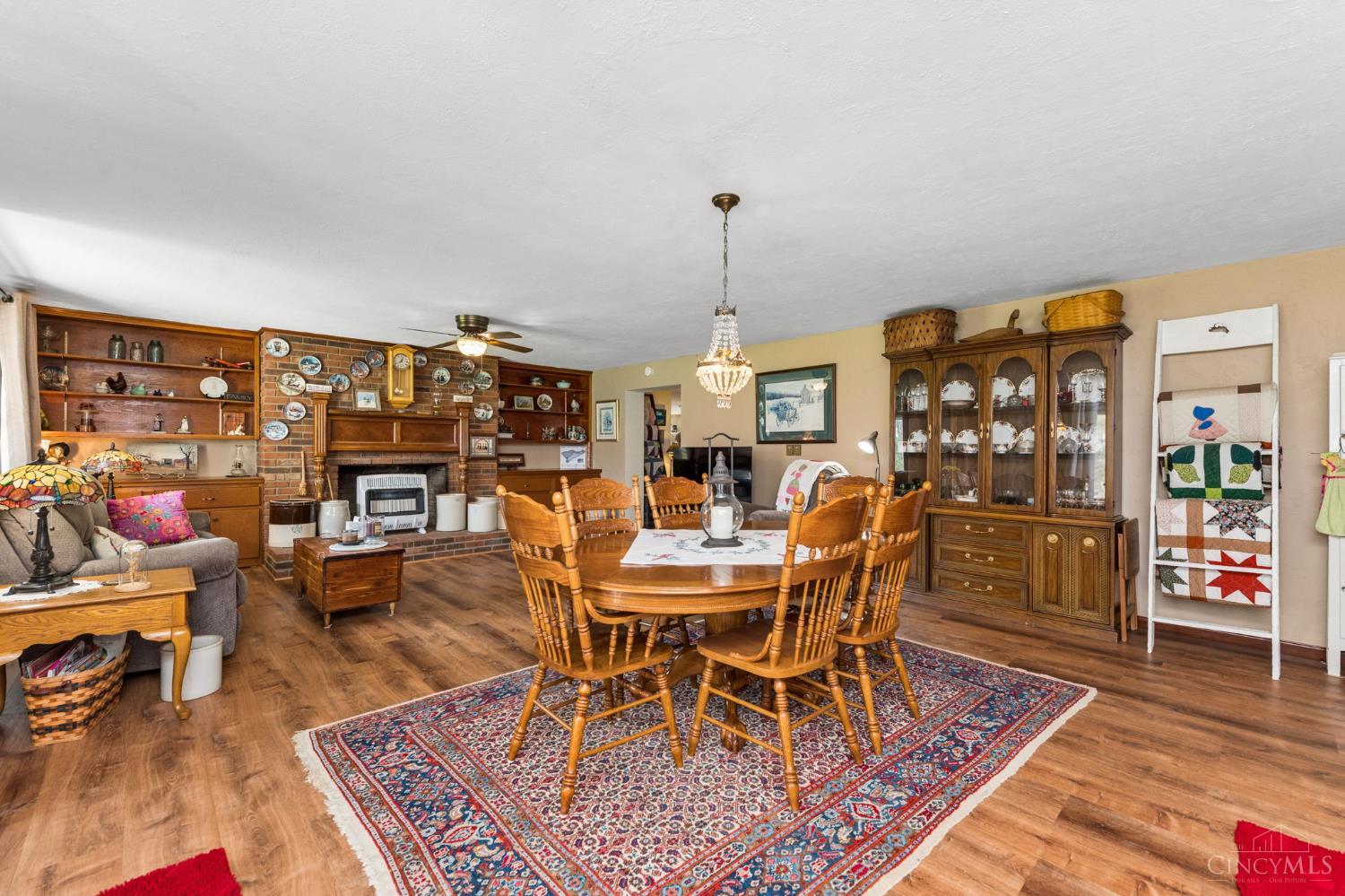 3911 Campbell Road Property Photo 15