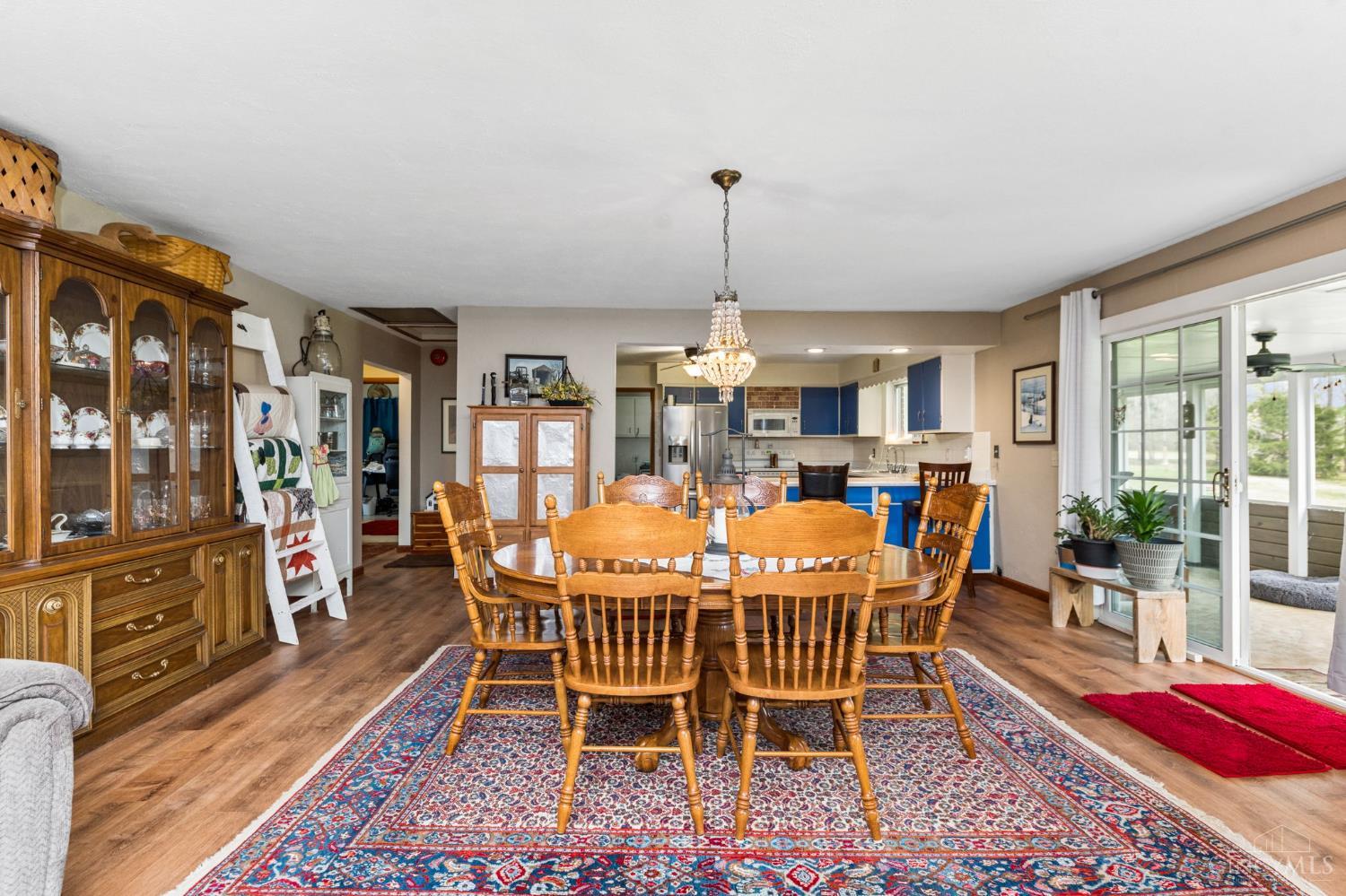 3911 Campbell Road Property Photo 16