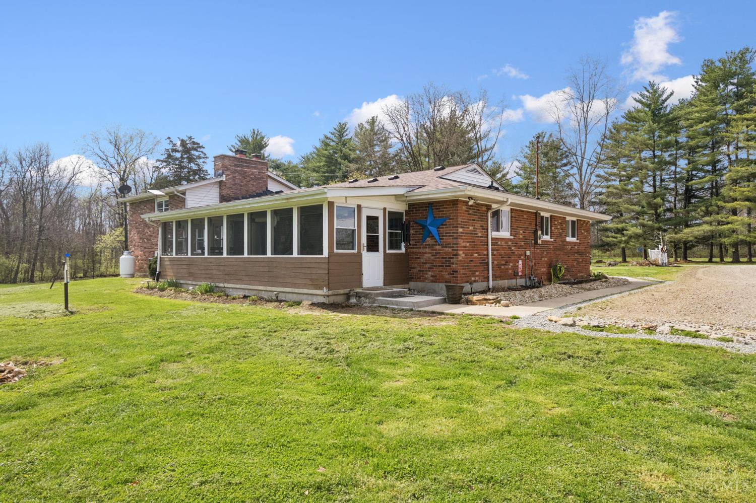 3911 Campbell Road Property Photo 42