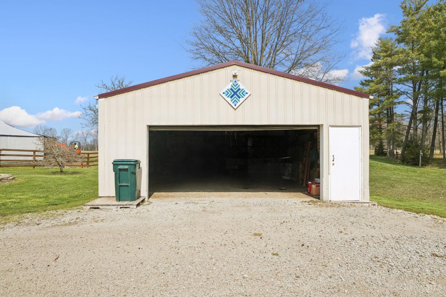 3911 Campbell Road Property Photo 52