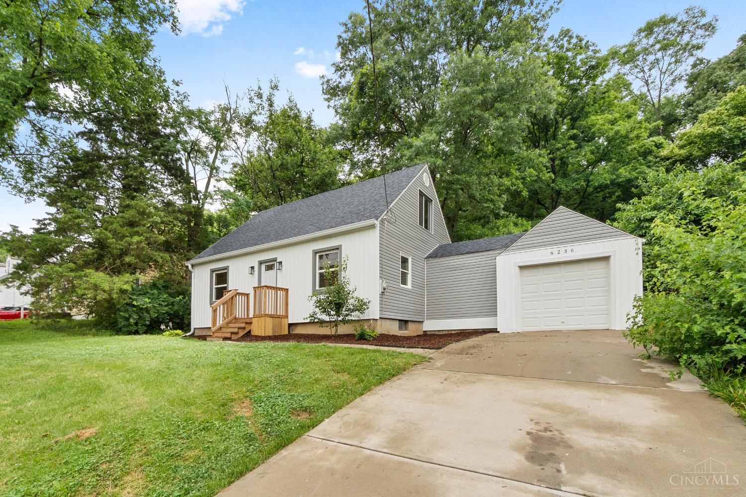 6236 Stewart Road Property Photo 2
