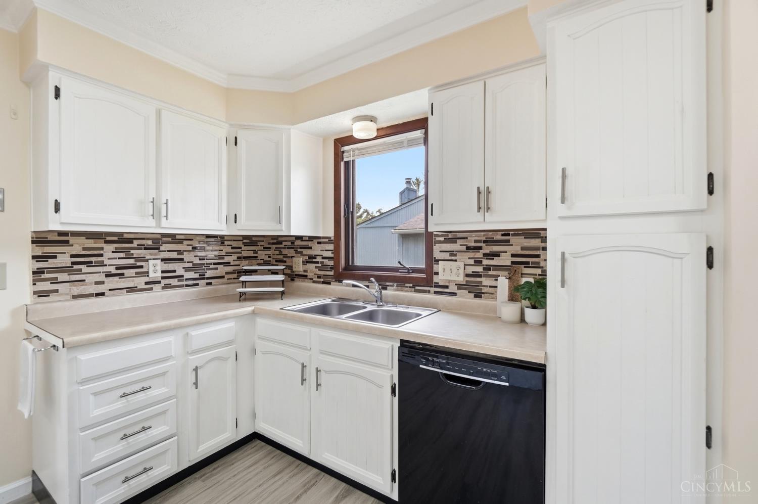 7545 Welsley Trace Property Photo 19