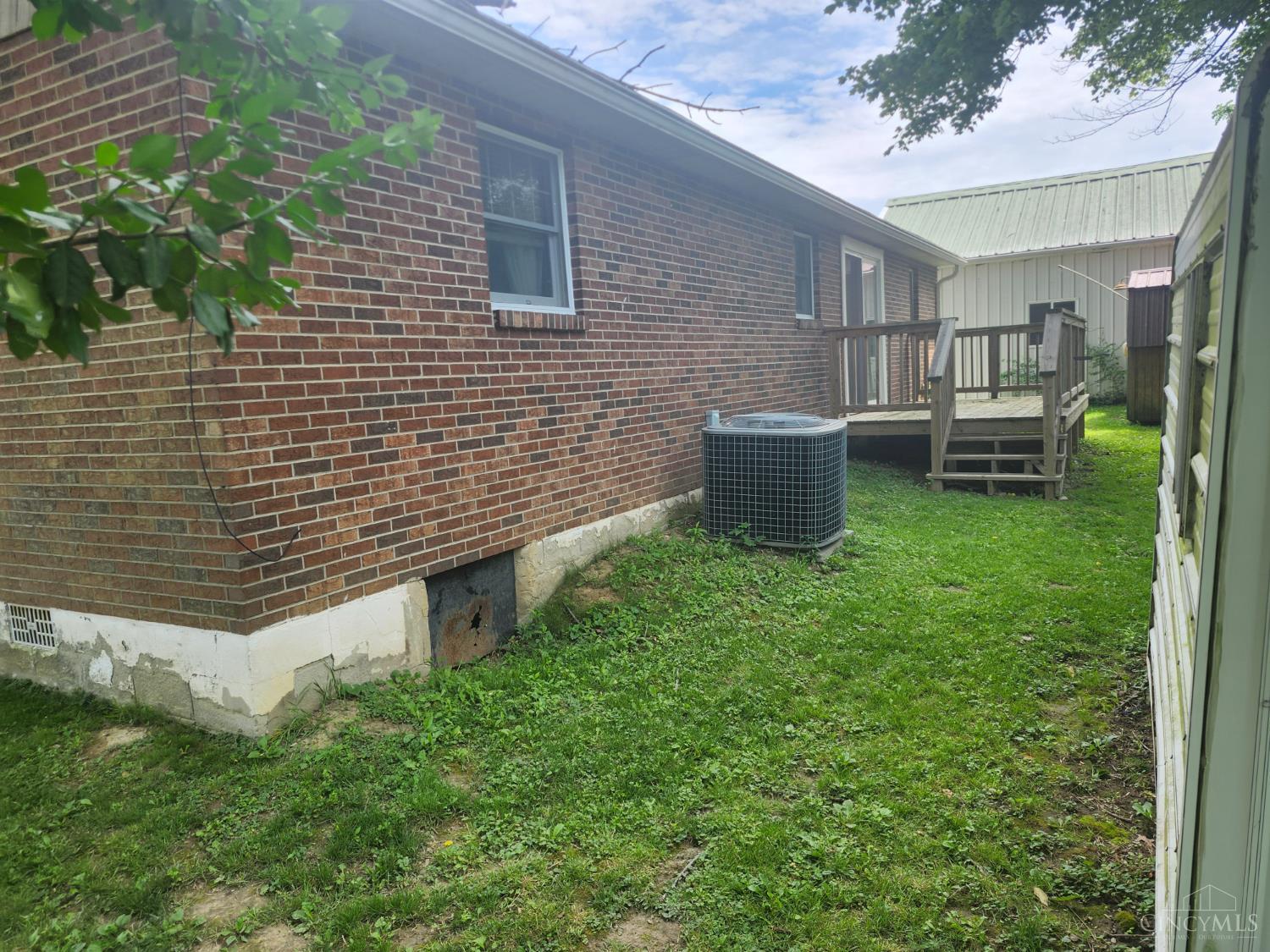 205 Second Street Property Photo 2