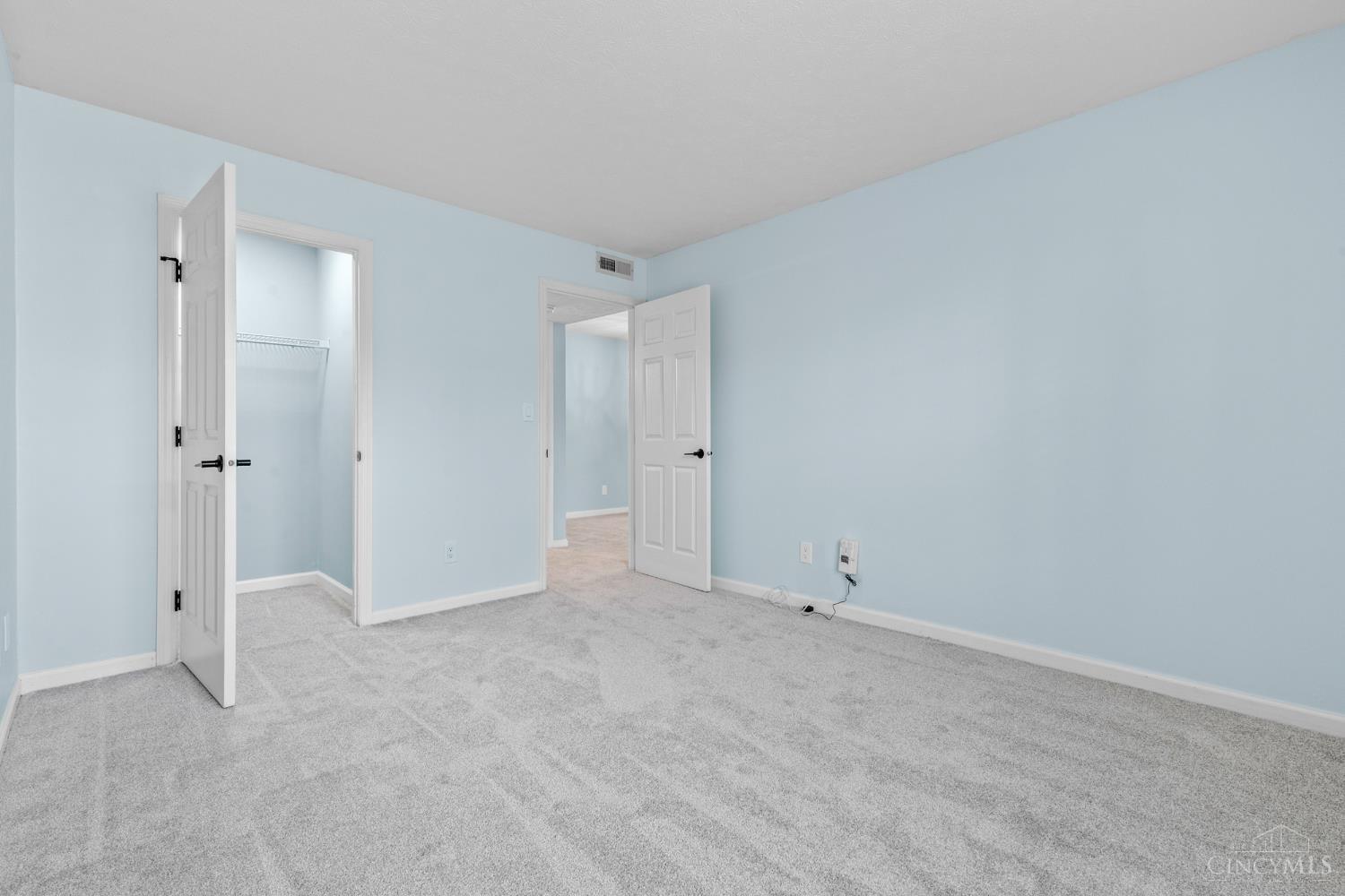 10555 Montgomery Road Property Photo 25