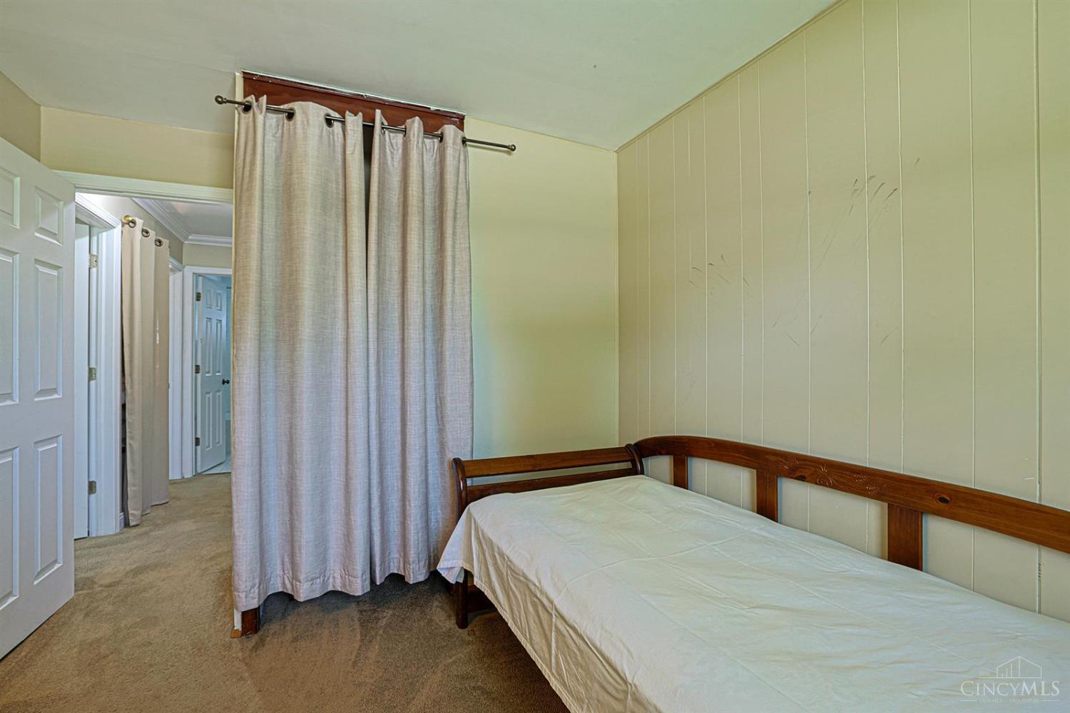 111 Stadia Drive Property Photo 19
