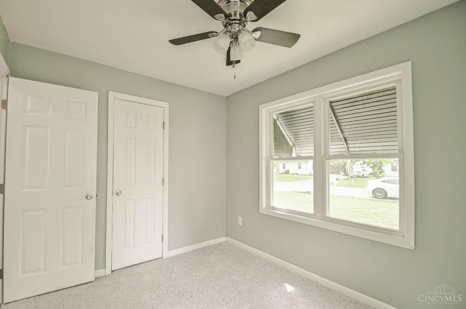 158 Willard Avenue Property Photo 7