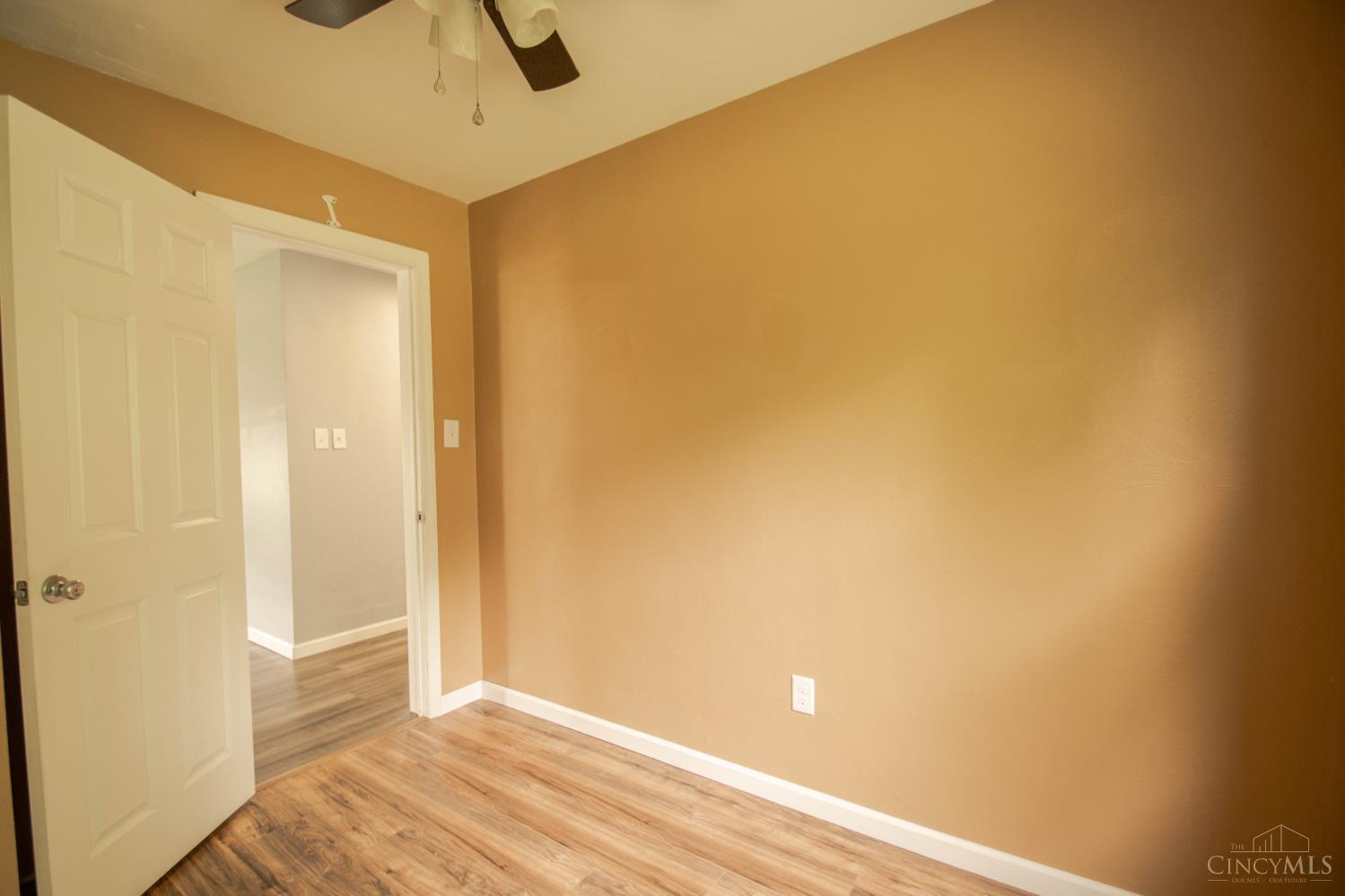 158 Willard Avenue Property Photo 13